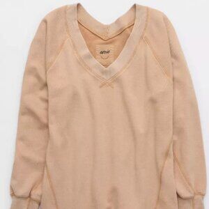 NWOT** Aerie downtime textured V-veck sweatshirt